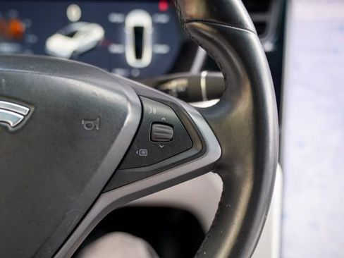 Used 2020 Tesla Model X Long Range image 34