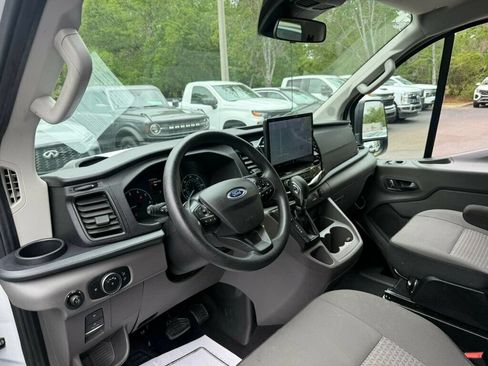 Used 2024 Ford Transit 350 XLT RWD image 3