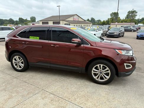 Used 2015 Ford Edge SEL w/ Equipment Group 201A FWD image 4