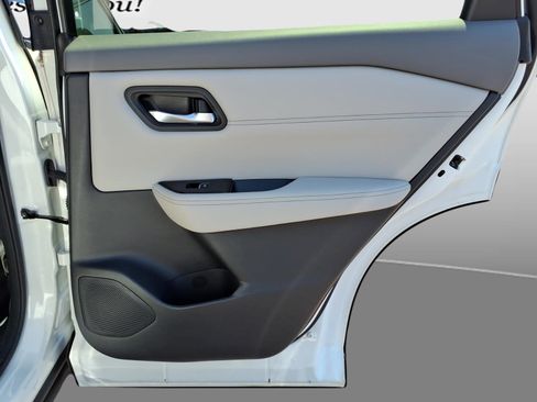 Certified 2023 Nissan Rogue SL AWD/4WD image 29