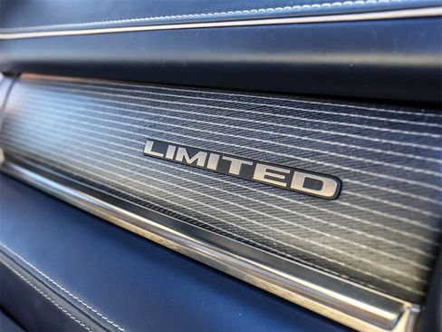 Used 2019 RAM 2500 Limited image 25