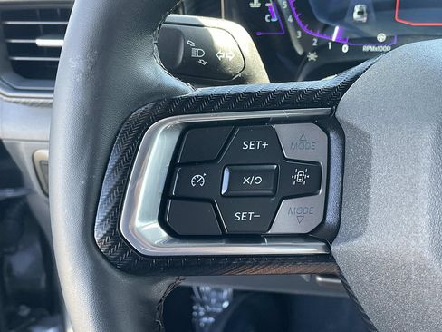 Used 2024 Ford Mustang Coupe RWD image 8