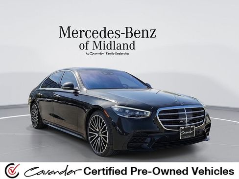 Used 2022 Mercedes-Benz S 580 4MATIC Sedan image 1