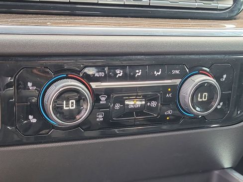 Used 2024 Chevrolet Silverado 1500 RST w/ Convenience Package II image 22