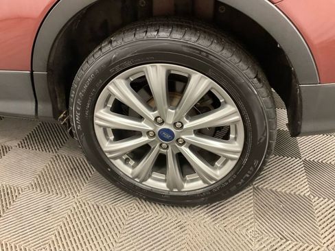 Used 2018 Ford Escape Titanium w/ Ford Safe & Smart Package image 15