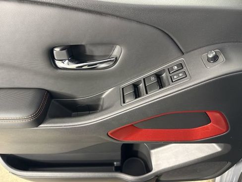 Used 2024 Nissan Frontier PRO-4X w/ Off-Road Protection Package image 20