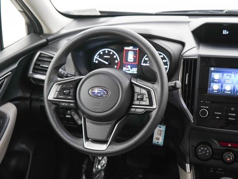 Used 2023 Subaru Forester AWD/4WD image 14