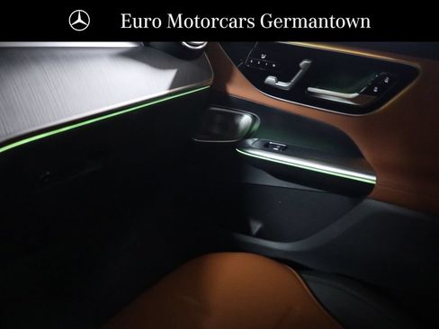Used 2026 Mercedes-Benz GLC 300 4MATIC image 23