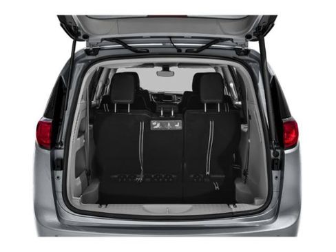 Certified 2020 Chrysler Pacifica Touring-L w/ S Appearance Package FWD image 12