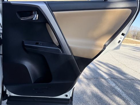 Used 2016 Toyota RAV4 XLE image 45