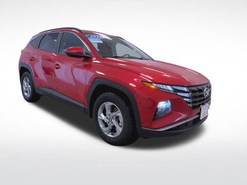 Used 2023 Hyundai Tucson SEL image 2
