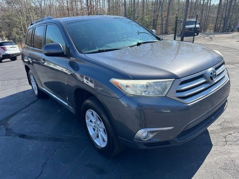 Used 2013 Toyota Highlander SE image 7