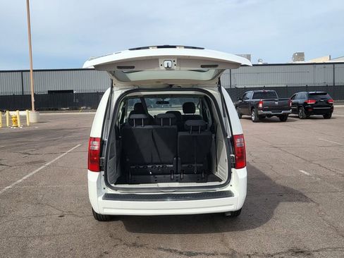 Used 2008 Dodge Grand Caravan SE image 11