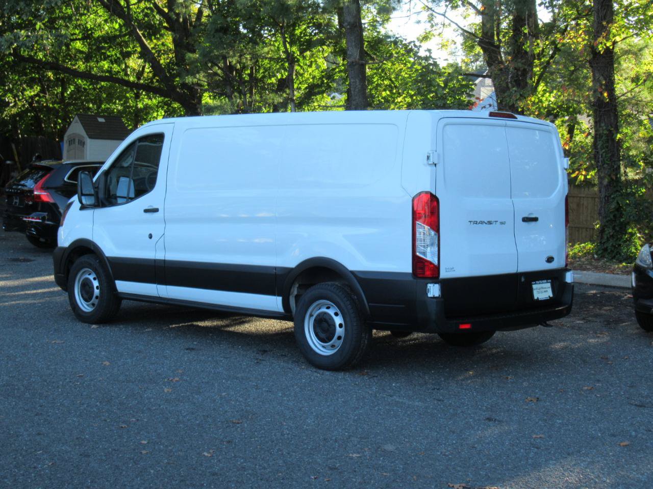 Used 2020 Ford Transit 150 Low Roof RWD image 3