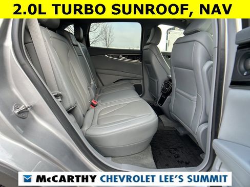 Used 2021 Lincoln Nautilus Reserve image 33