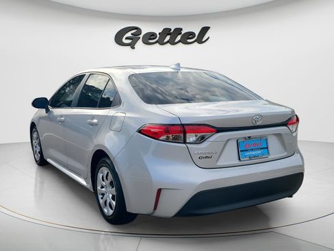 Certified 2025 Toyota Corolla LE FWD image 7