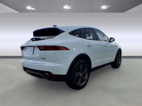 Used 2020 Jaguar E-PACE image 9