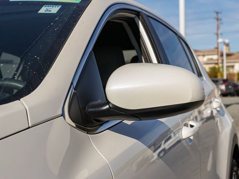 Used 2022 Kia Sportage LX image 12