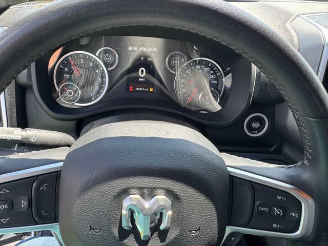 Used 2024 RAM 2500 Big Horn w/ Sport Appearance Package AWD/4WD image 27