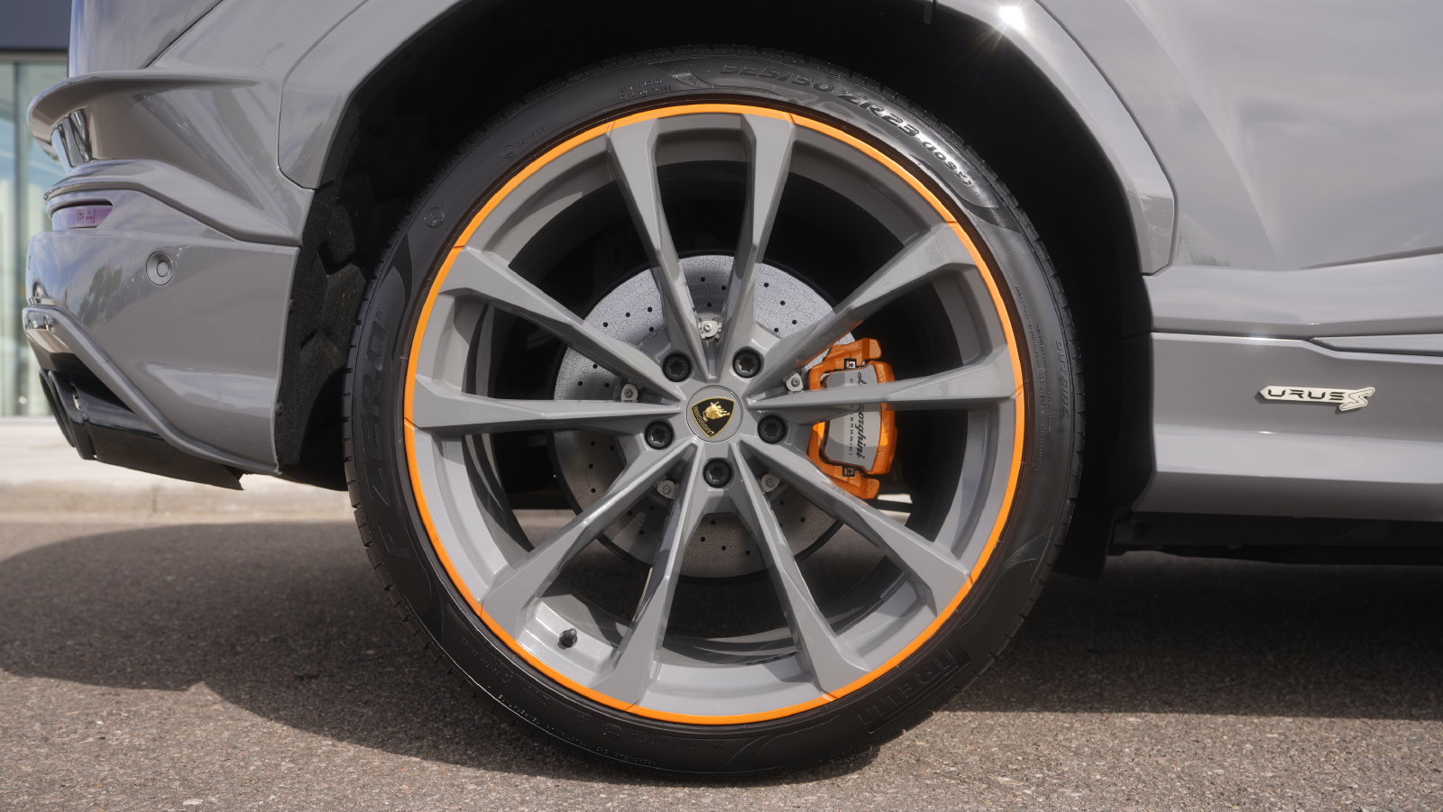 Used 2024 Lamborghini Urus S AWD/4WD image 17