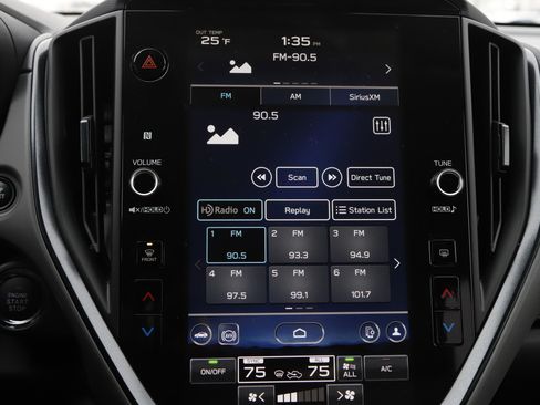 New 2026 Subaru Crosstrek 2.5i Limited w/ Crosstrek Mirror Package image 25