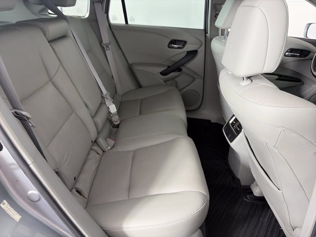Used 2018 Acura RDX w/ Technology Package AWD/4WD image 30