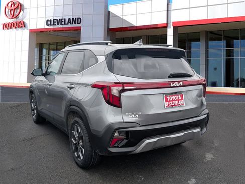 Used 2024 Kia Seltos S FWD image 4