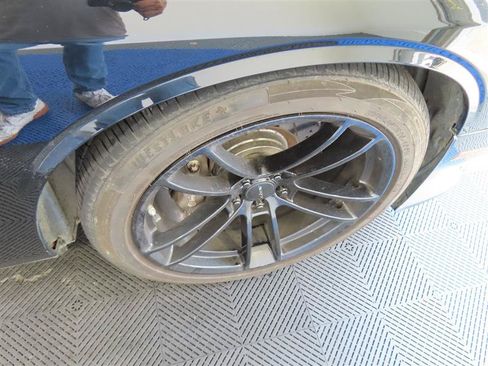 Used 2014 Dodge Challenger SRT8 Core RWD image 9
