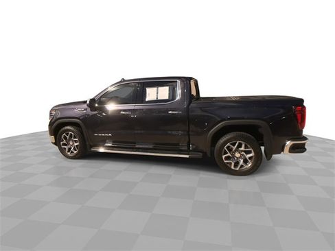 Certified 2022 GMC Sierra 1500 SLT w/ SLT Premium Plus Package image 9