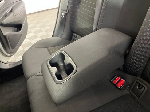 Used 2022 Toyota Corolla SE FWD image 39