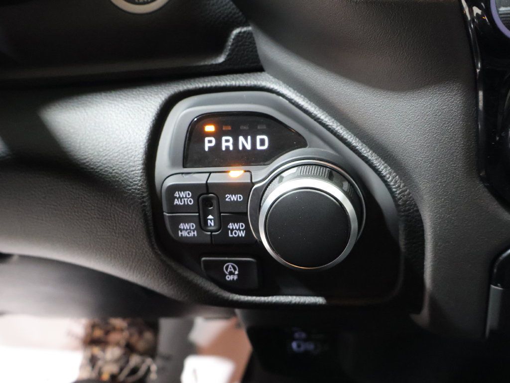Used 2025 RAM 1500 Big Horn AWD/4WD image 27