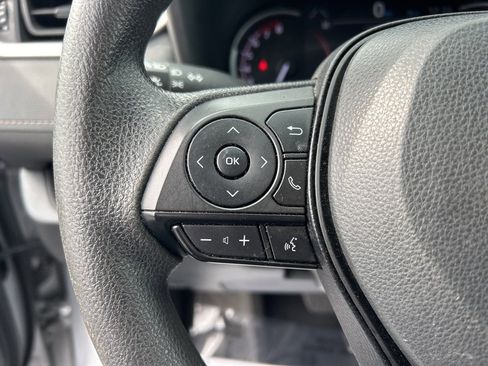 Used 2024 Toyota RAV4 XLE image 6