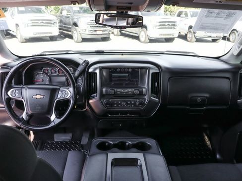 Used 2018 Chevrolet Silverado 1500 LT w/ All Star Edition image 26