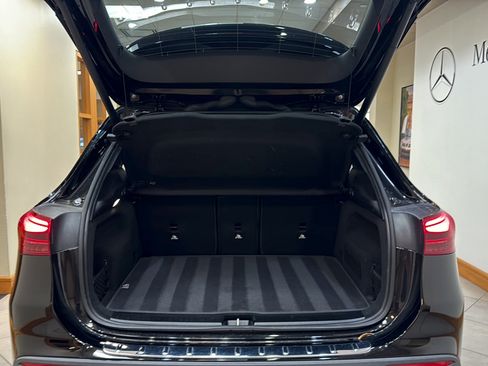 Certified 2025 Mercedes-Benz GLA 250 image 30