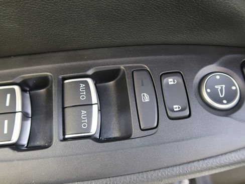 Used 2021 Honda Accord EX-L image 25