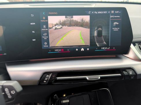 Used 2025 BMW X1 xDrive28i image 23