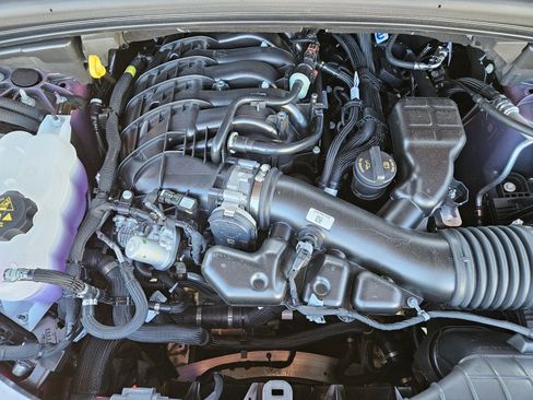 New 2025 Jeep Grand Cherokee Altitude image 25