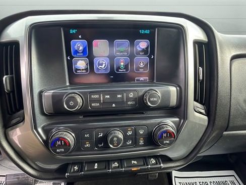 Used 2017 Chevrolet Silverado 1500 LT w/ All Star Edition image 21