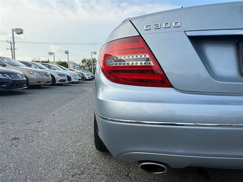 Used 2013 Mercedes-Benz C 300 4MATIC Sedan image 9