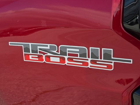 New 2026 Chevrolet Colorado Trail Boss AWD/4WD image 9