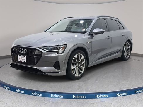 Used 2021 Audi e-tron Premium Plus w/ Premium Plus Package image 1
