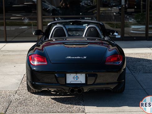 Used 2010 Porsche Boxster S RWD image 5