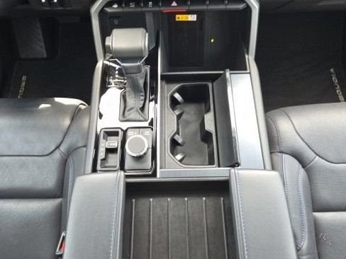 Used 2024 Toyota Sequoia Platinum AWD/4WD image 42