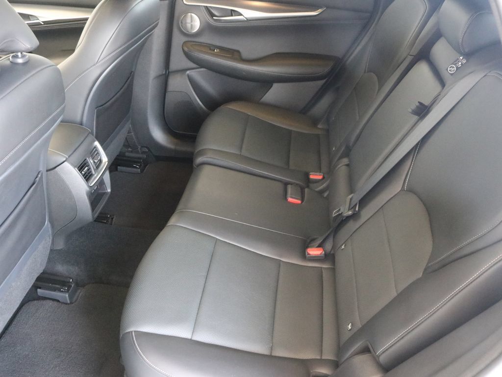 Certified 2023 INFINITI QX55 Essential AWD/4WD image 35