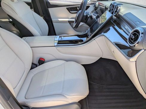 Certified 2023 Mercedes-Benz GLC 300 image 20