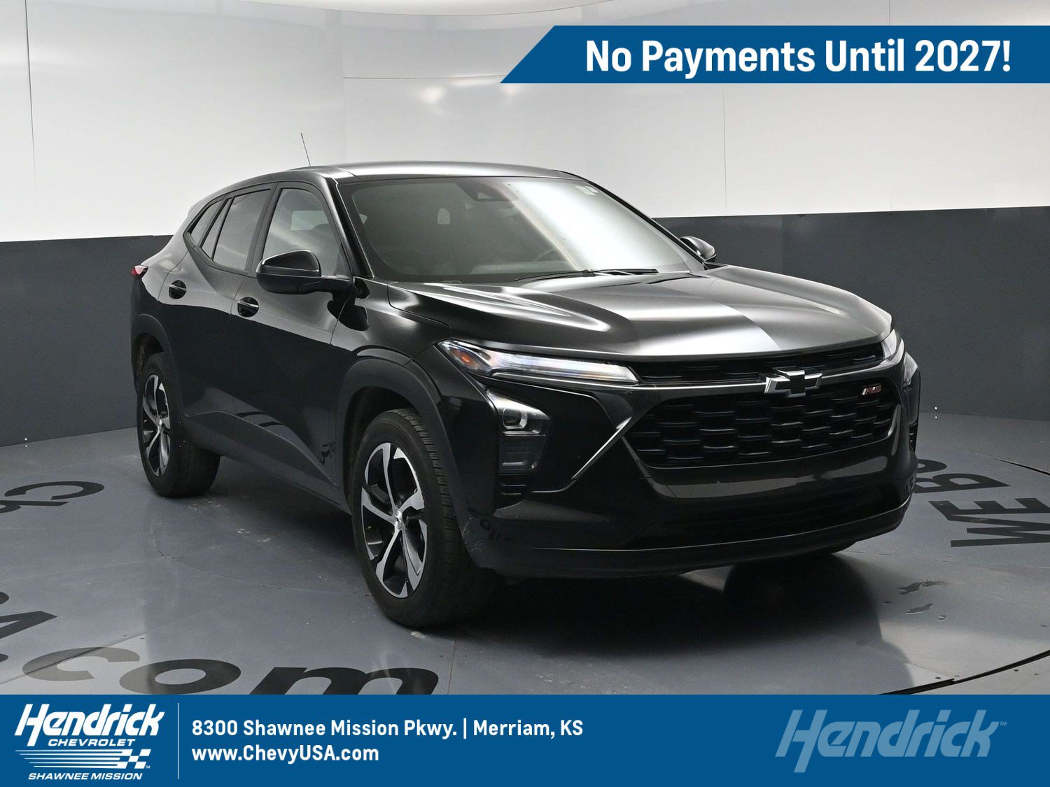 Used 2025 Chevrolet Trax RS FWD image 1