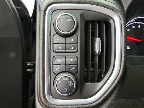 Used 2022 Chevrolet Silverado 1500 RST w/ Convenience Package II AWD/4WD image 19