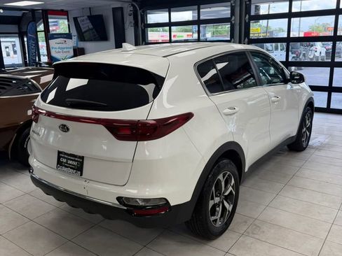 Used 2021 Kia Sportage LX FWD image 4