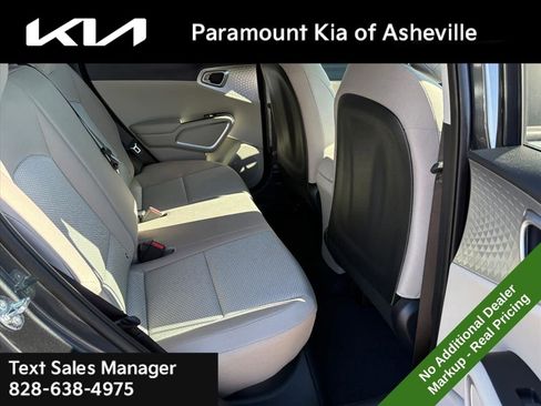 New 2025 Kia Soul LX image 19