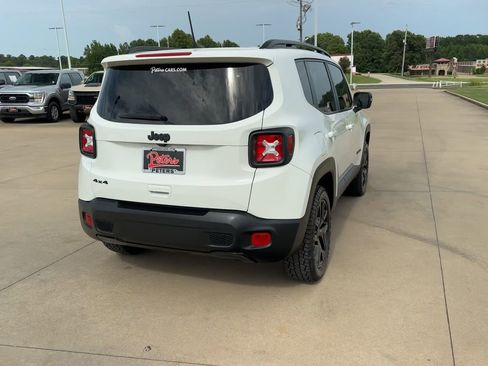 Used 2022 Jeep Renegade Altitude image 7